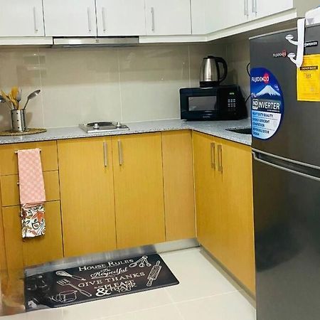 Cosy Executive 1 Bedroom Uptown Parksuites Ultra Fast Internet Манила Экстерьер фото